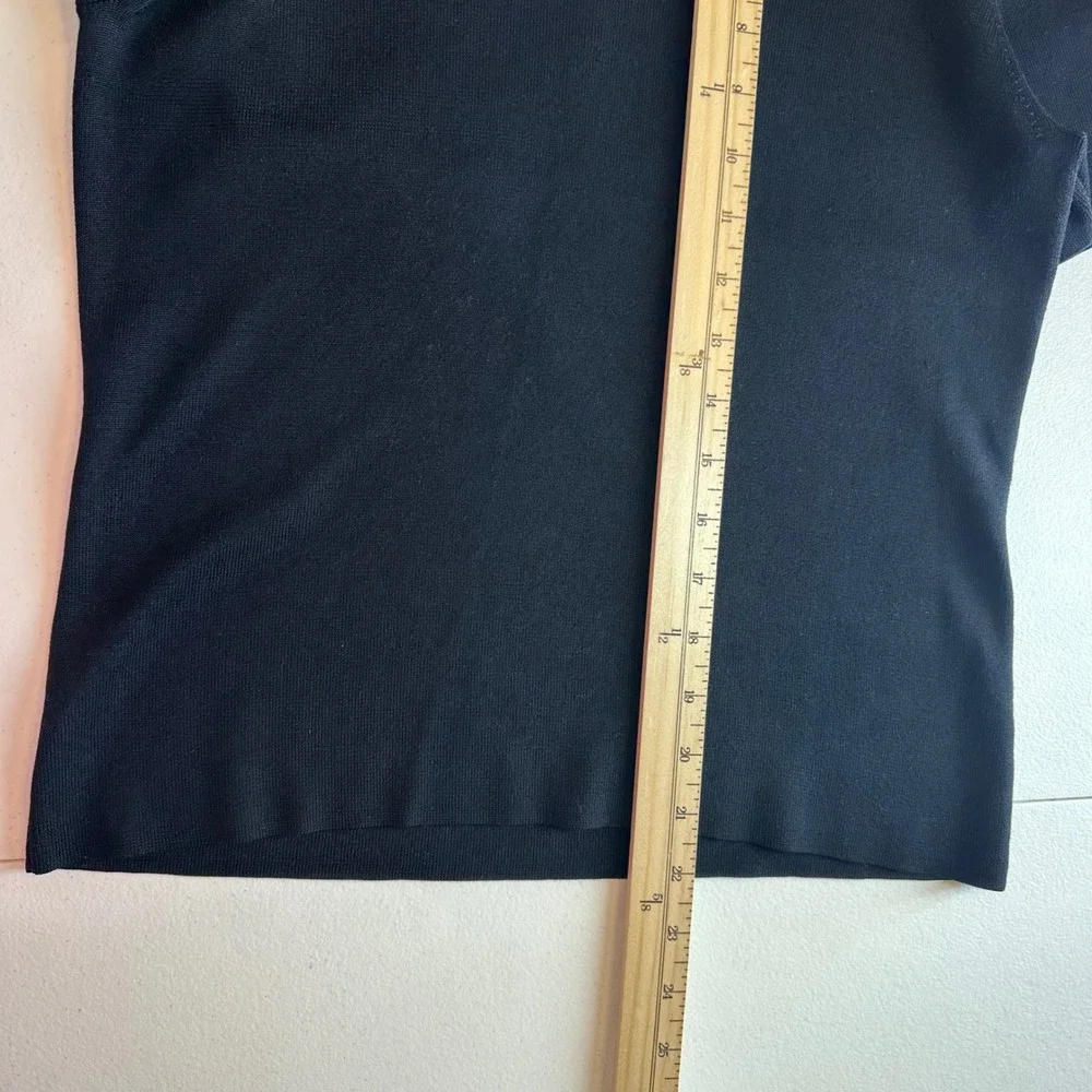 Liz Claiborne Collection Black Silk Blend Knit Top Size M Short‎ Sleeve